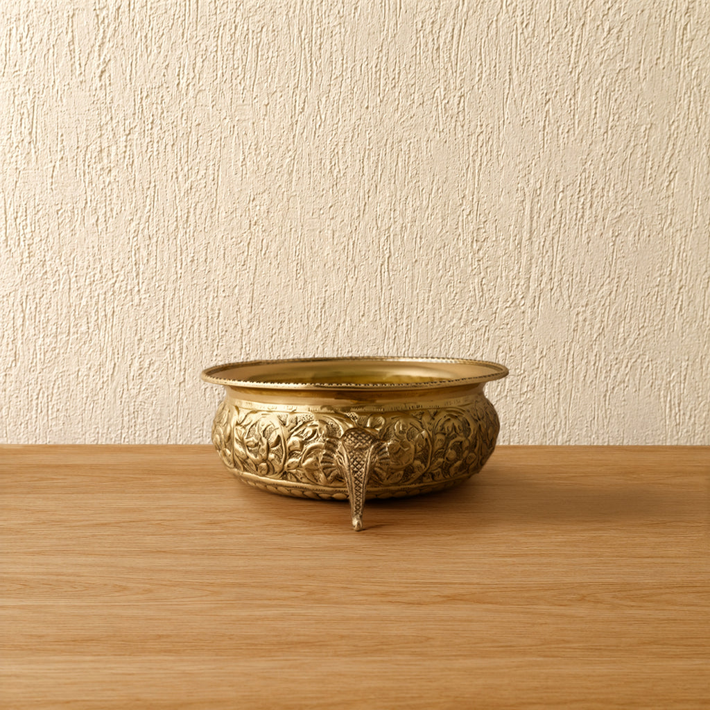Elephant Fine-Embossed Urli